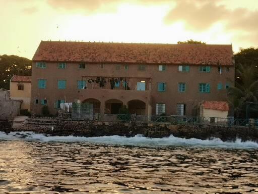 Auberge Mariama Ba Goree Exterior photo